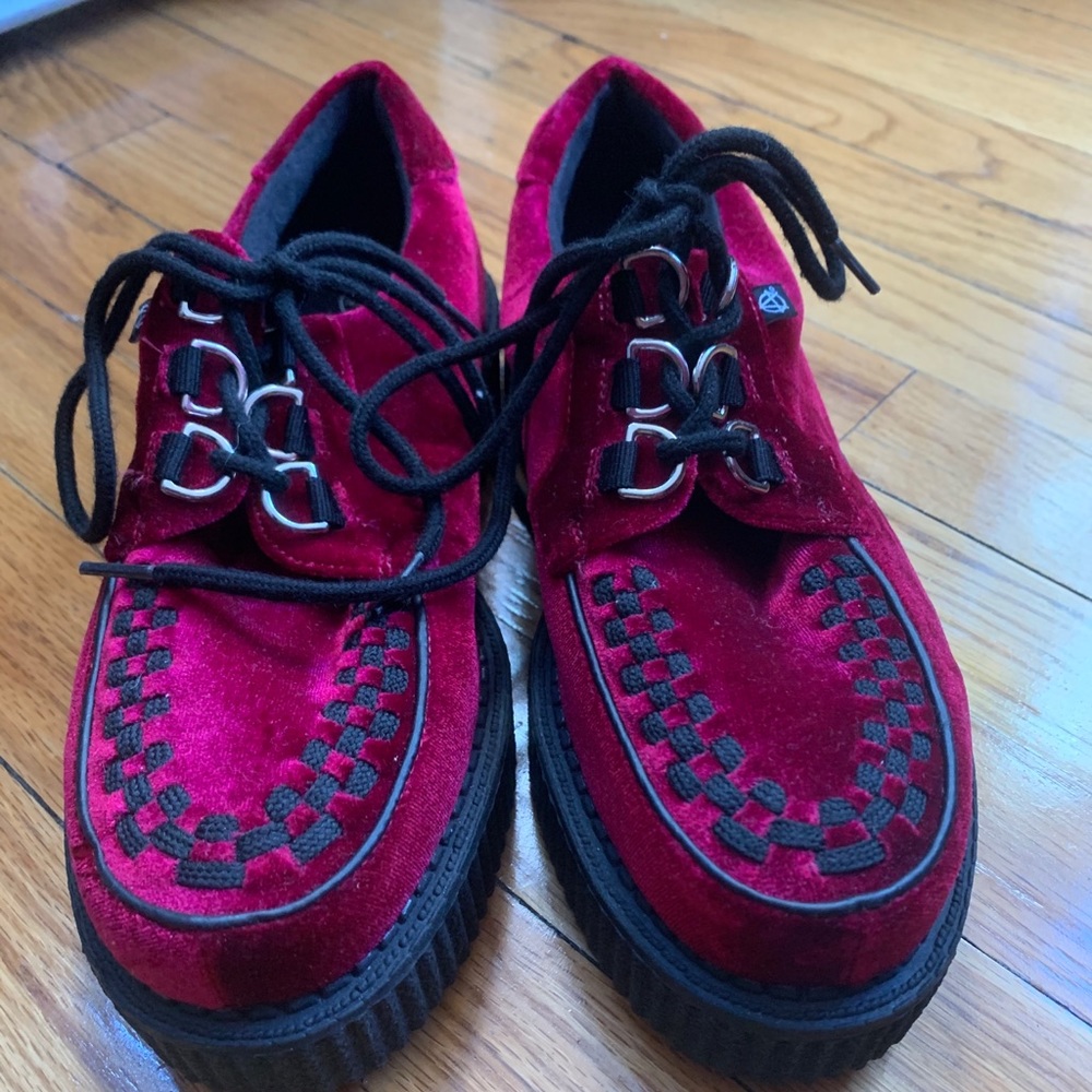 Red Velvet Creepers